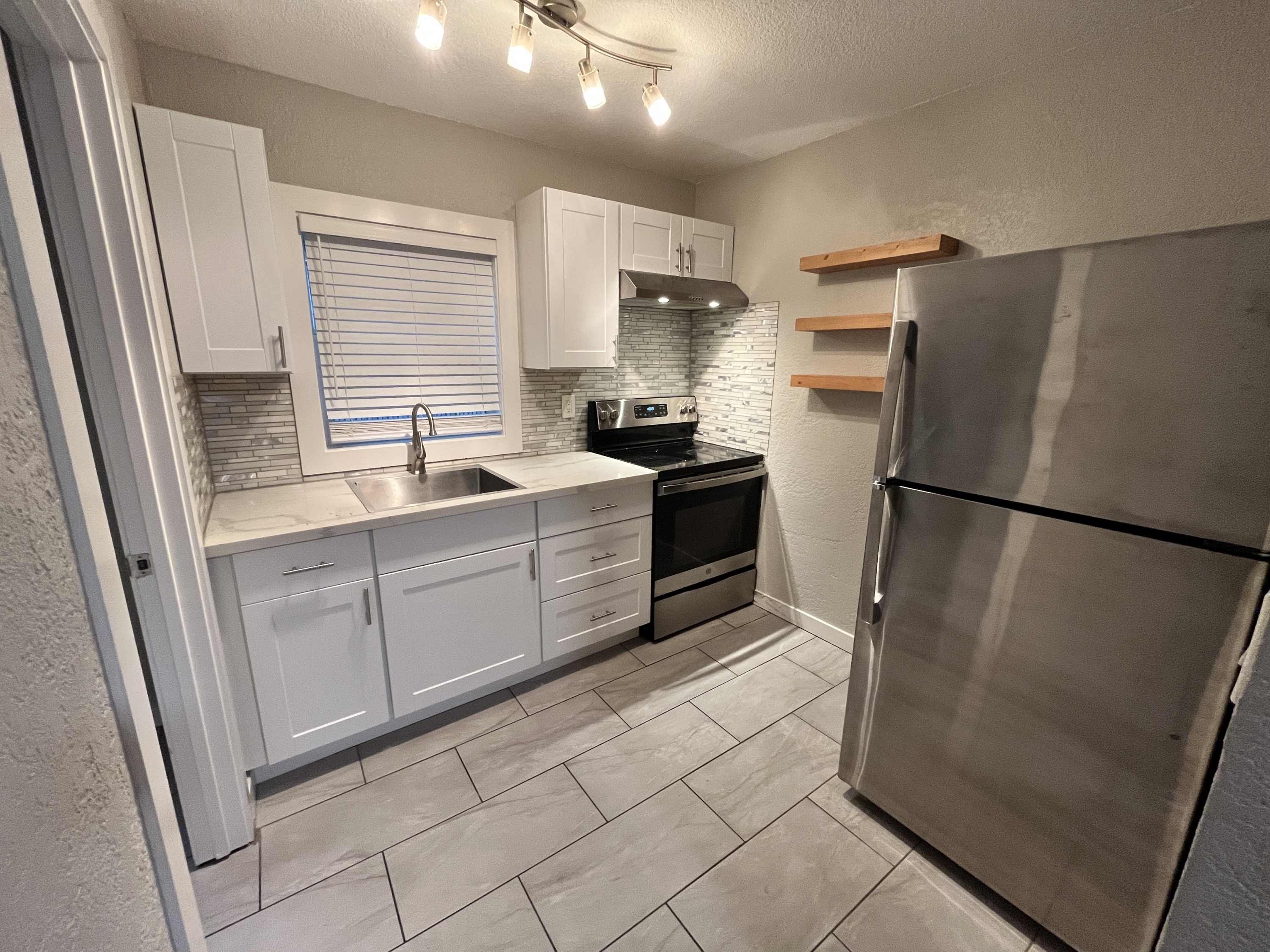 5009 Northeast Hazel Dell Avenue - 4