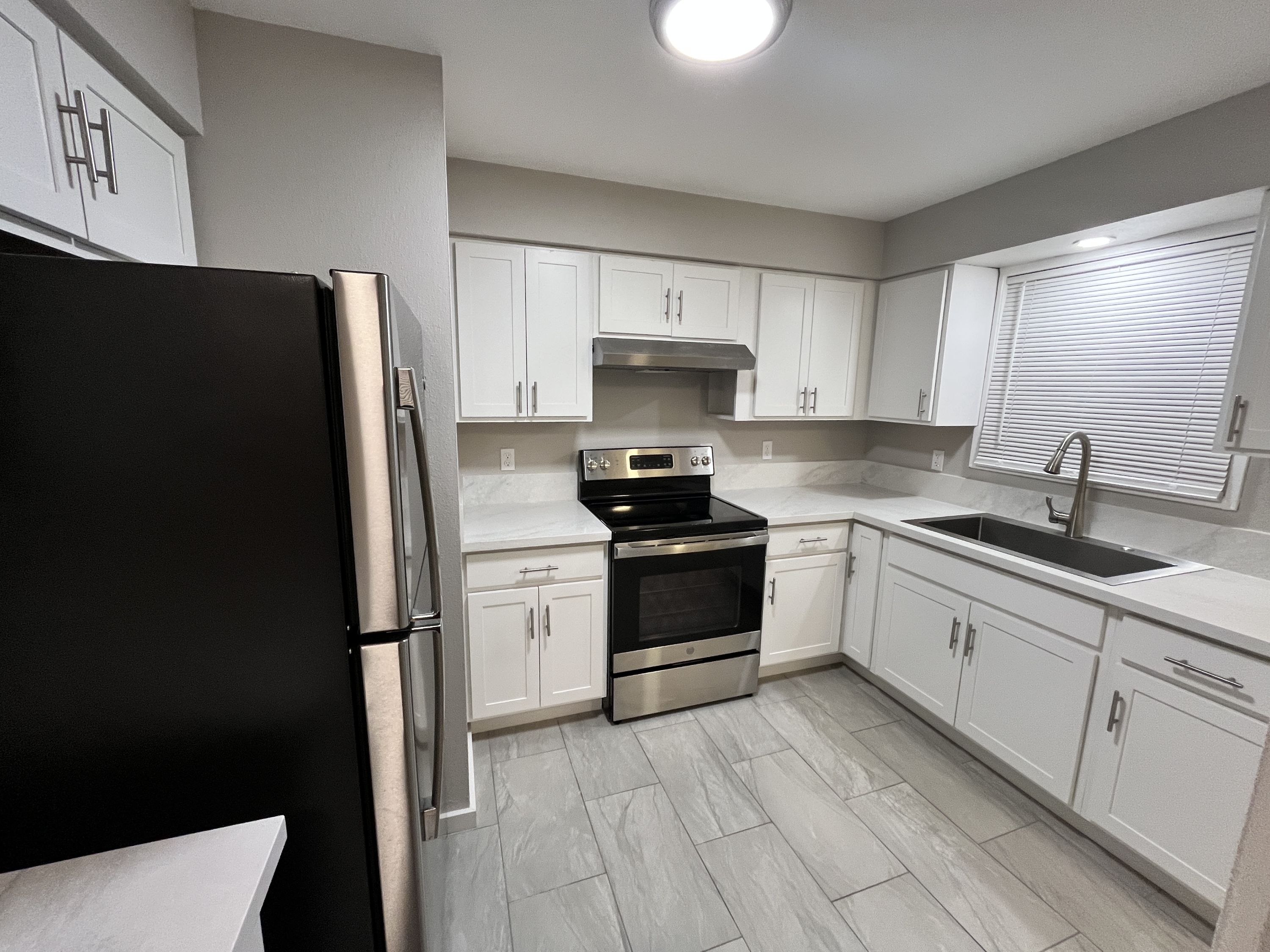 1400 Northeast 118th Avenue - 1
