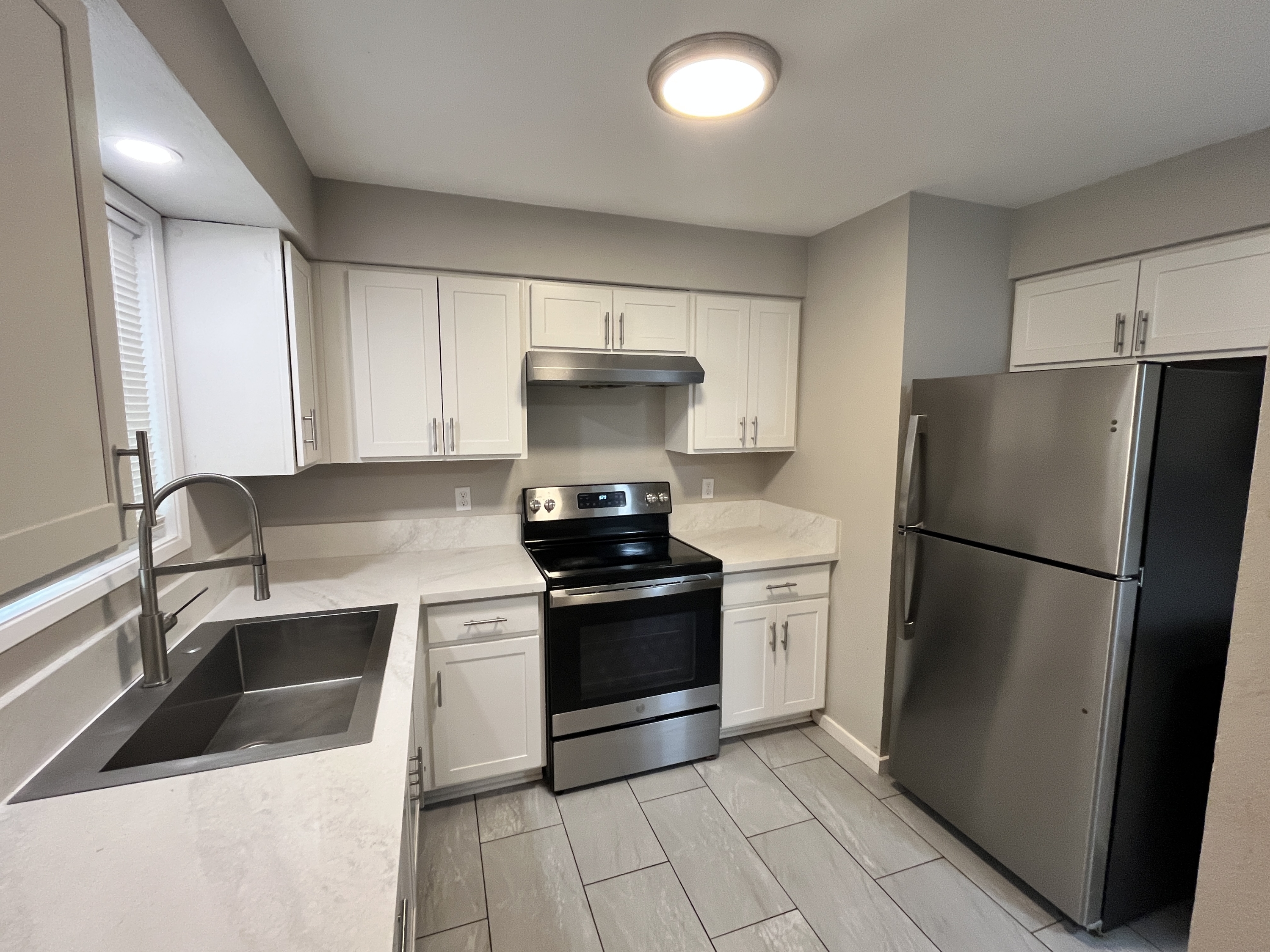1400 NE 118th Ave #3